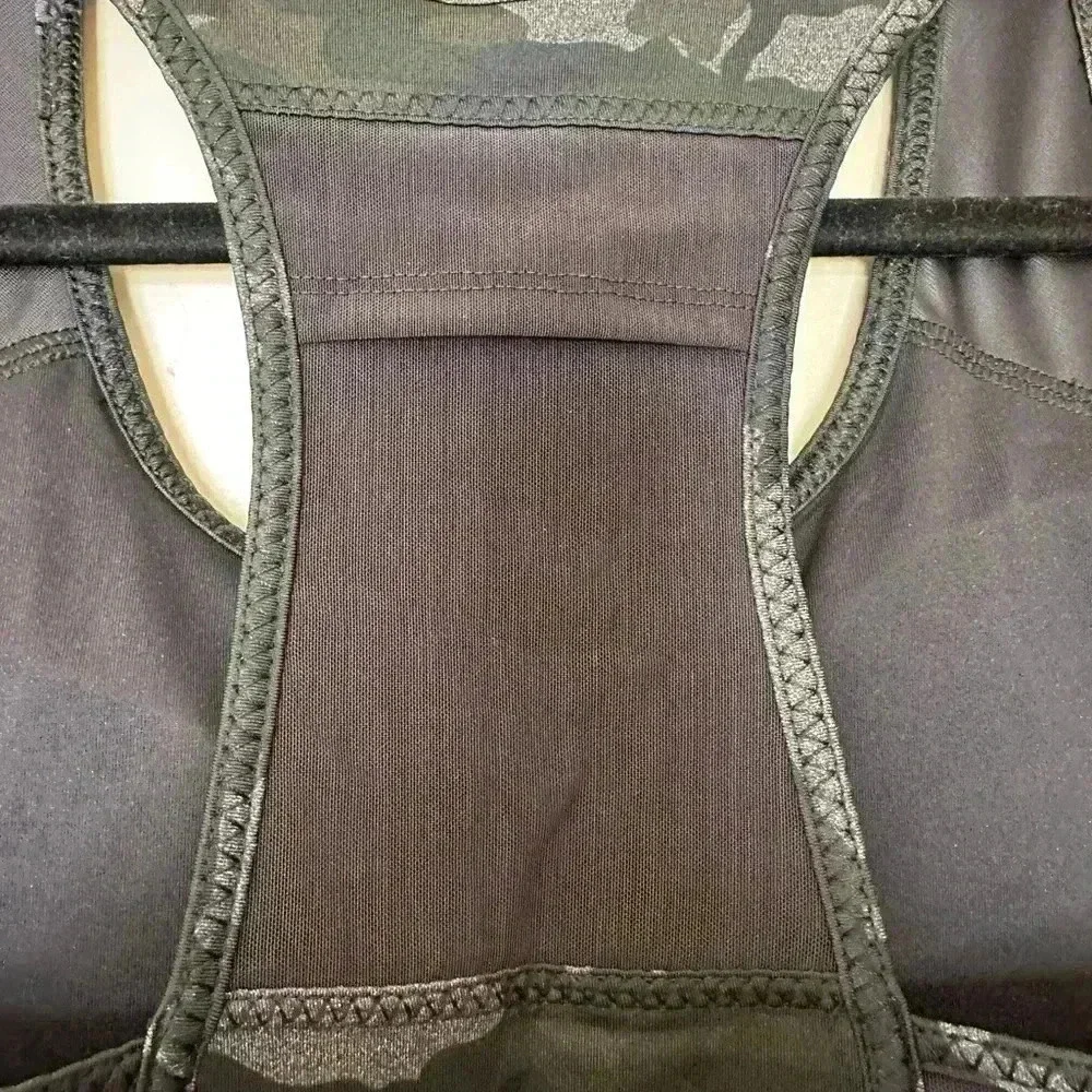 NWT Fabletics Sports Bra in Camouflage Print